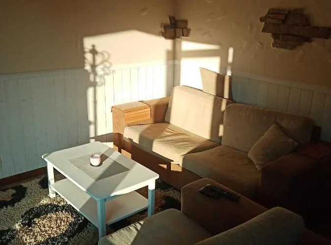 Meego Saunamaja Homestay *